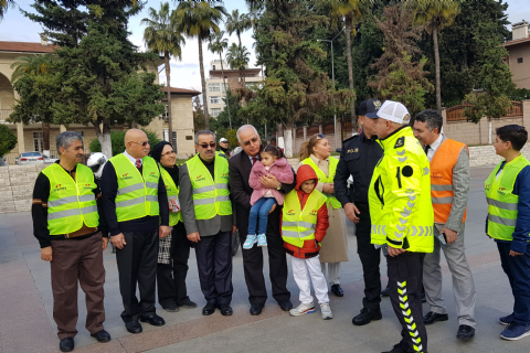 Mersin Cumhuriyet Alanı İlkokul Trafik Eğitimi  Etkinliği